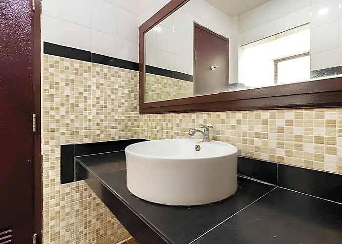 Hotel Flagship 2688 Guntur Denpasar